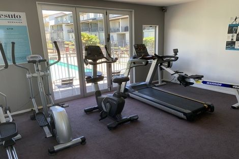 Photo of property in 5/1 Opito Way, East Tamaki, Auckland, 2013