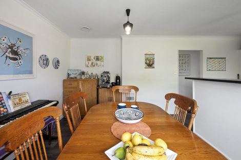 Photo of property in 29 Matthew Place, Kawaha Point, Rotorua, 3010