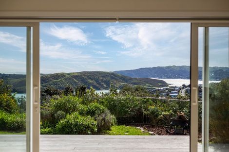 Photo of property in 152 Eskdale Road, Papakowhai, Porirua, 5024