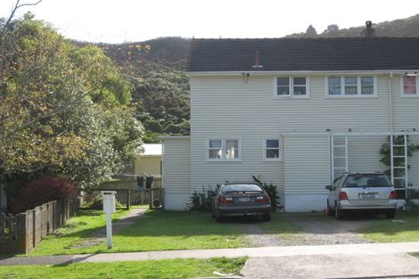 Photo of property in 49 Fleet Street, Naenae, Lower Hutt, 5011