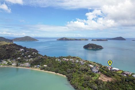 Photo of property in 1980 Wyuna Bay Road, Wyuna Bay, Coromandel, 3581