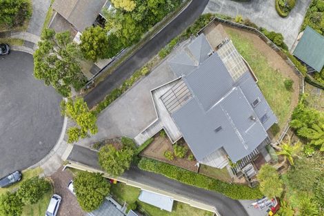 Photo of property in 12 Kaitake Place, Oakura, 4314