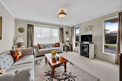 Photo of property in 5 Faber Place, Inglewood, 4330