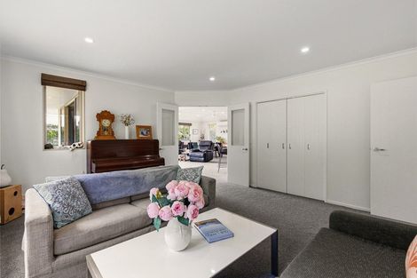 Photo of property in 33 Sylvan Street, Lake Hayes, Queenstown, 9304