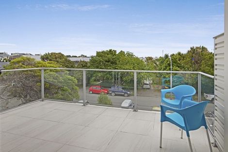 Photo of property in 11/180 Peterborough Street, Christchurch Central, Christchurch, 8013