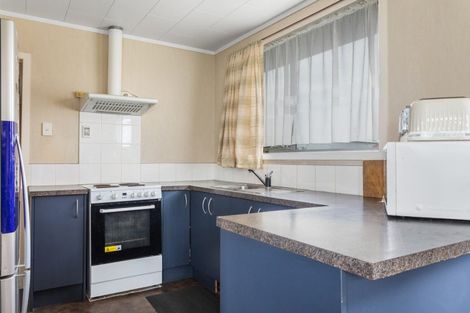 Photo of property in 30 Kowhai Avenue, Edgecumbe, 3120