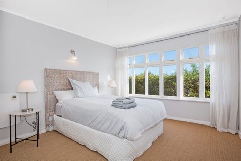 Photo of property in 13 Kohutuhutu Road, Raumati Beach, Paraparaumu, 5032