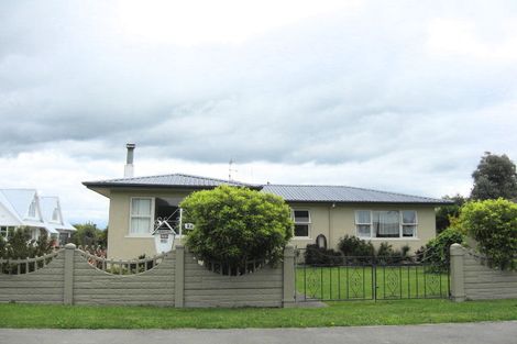 Photo of property in 18 Dickens Street, Stoke, Nelson, 7011