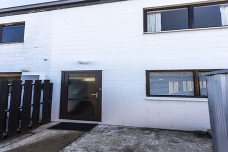 Photo of property in 4/49 Waltham Road, Sydenham, Christchurch, 8023