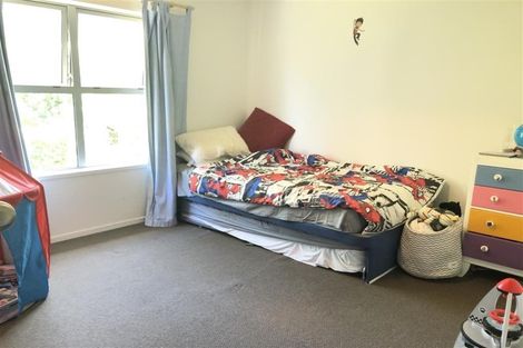 Photo of property in 24 Korotaha Terrace, Rothesay Bay, Auckland, 0630