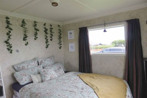 Photo of property in 73 Regent Street, Newfield, Invercargill, 9812