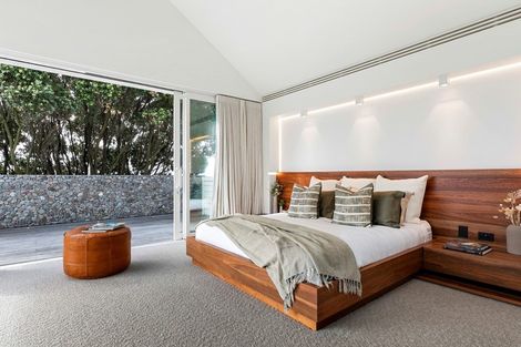 Photo of property in 192 Marine Parade, Mount Maunganui, 3116