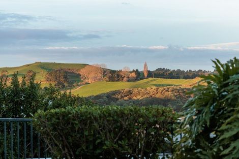 Photo of property in 48 Buxton Place, Ohauiti, Tauranga, 3112