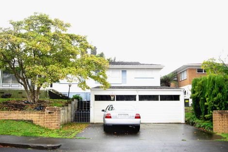 Photo of property in 4 Hartles Place, Mellons Bay, Auckland, 2014