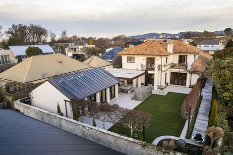 Photo of property in 87 Merivale Lane, Merivale, Christchurch, 8014