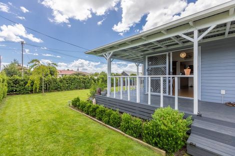 Photo of property in 50 Bibby Street, Waipawa, 4210