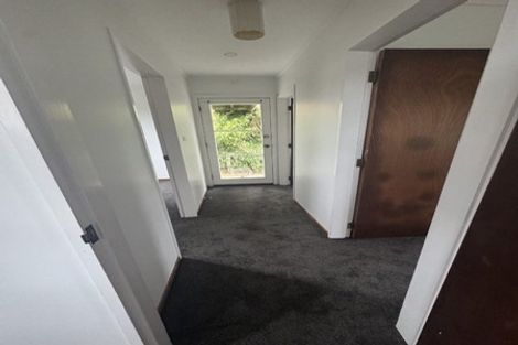 Photo of property in 2/65 Mandalay Terrace, Khandallah, Wellington, 6035