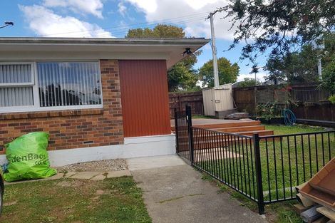 Photo of property in 1/162 Onewa Road, Northcote, Auckland, 0627