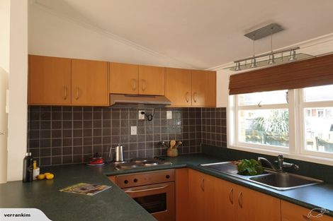 Photo of property in 2/14a Puriri Street, Takapuna, Auckland, 0622