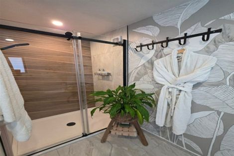 Photo of property in 36 Manaia Road, Tairua, 3508