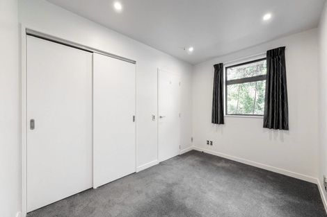 Photo of property in 15 San Sebastian Road, Kelburn, Wellington, 6012