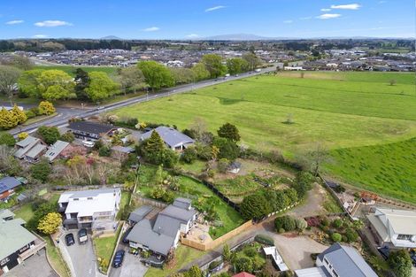 Photo of property in 8 Drayton Place, Leamington, Cambridge, 3432