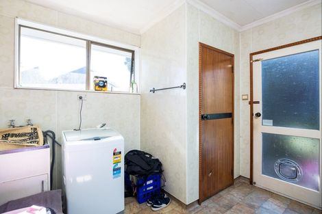 Photo of property in 100 Dorset Avenue, Lynmouth, New Plymouth, 4310