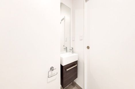 Photo of property in 55 Rua Kai Way, Brooklyn, Wellington, 6021