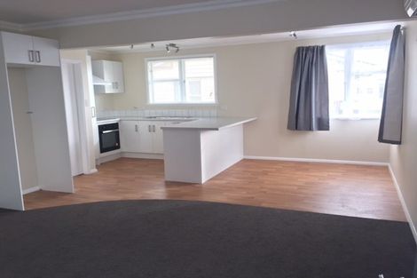 Photo of property in 7 Bartholomew Road, Levin, 5510