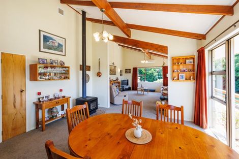 Photo of property in 215 Oxford Street, Ashhurst, 4810