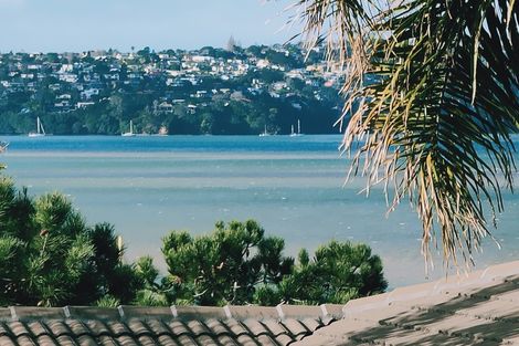 Photo of property in 27 Mansion Court, West Harbour, Auckland, 0618