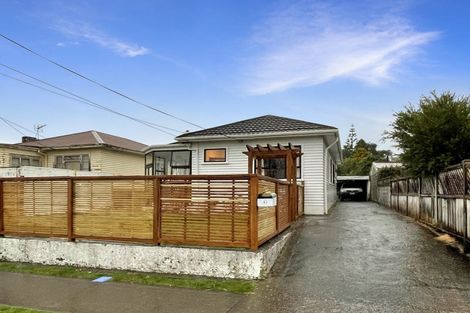 Photo of property in 43 Tokomaru Street, Welbourn, New Plymouth, 4312