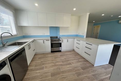 Photo of property in 11 Pacific View Road, Papamoa Beach, Papamoa, 3118