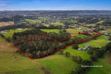 Photo of property in 76 Awa Road, Kumeu, 0891