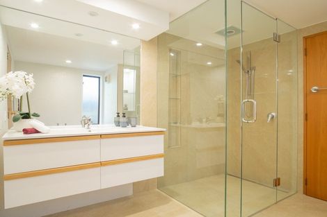 Photo of property in 105 Gardiners Road, Harewood, Christchurch, 8051