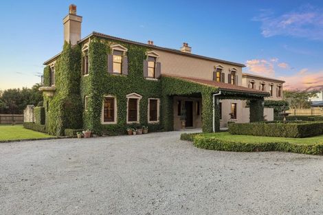 Photo of property in 17 Pararekau Road, Karaka, Papakura, 2580