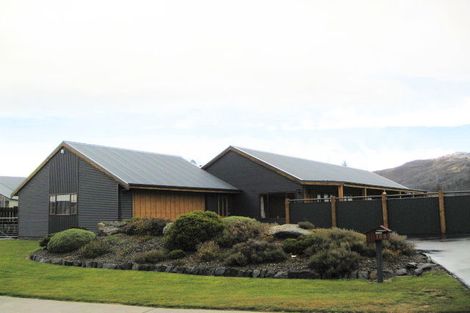 Photo of property in 103 Shields Street, Clyde, 9330