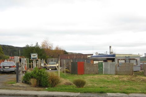 Photo of property in 24 Poole Street, Kaitangata, 9210