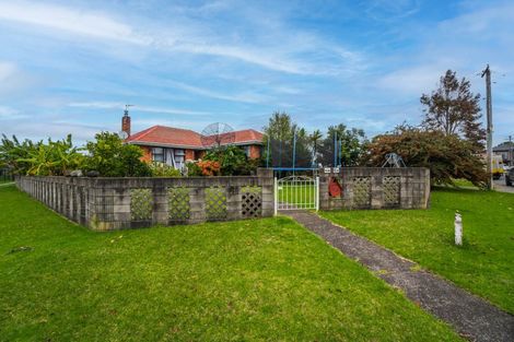 Photo of property in 64 Wedgwood Avenue, Mangere East, Auckland, 2024