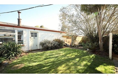 Photo of property in 69 Main North Road, Geraldine, 7930