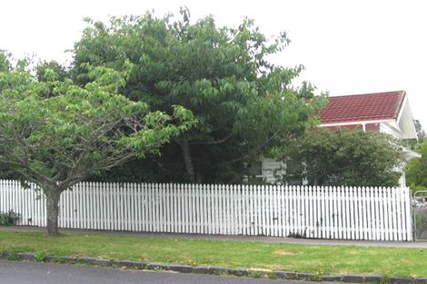 Photo of property in 15 Watling Street, Mount Eden, Auckland, 1024
