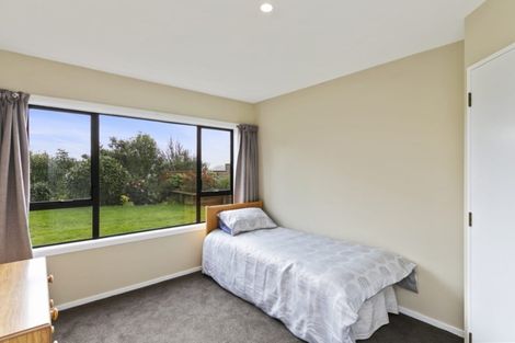 Photo of property in 4 Montserrat Place, Grenada Village, Wellington, 6037