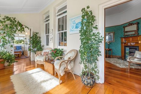 Photo of property in 11 Finnis Lane, Hospital Hill, Napier, 4110