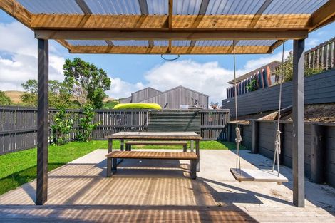 Photo of property in 9a Haunui Road, Pukerua Bay, 5026