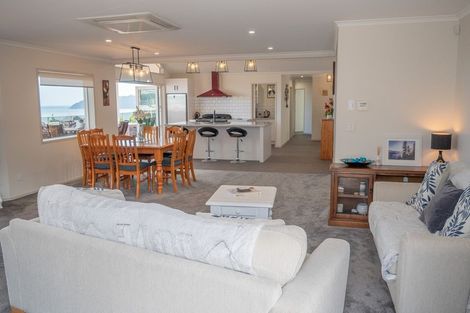 Photo of property in 11 Midgard Road, Coopers Beach, 0420