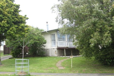 Photo of property in 30 Burbank Avenue, Manurewa, Auckland, 2102