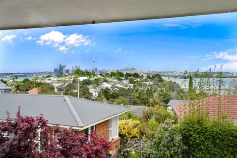 Photo of property in 4/60 Church Street, Northcote Point, Auckland, 0627