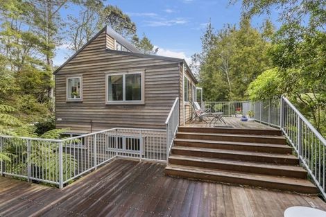 Photo of property in 77 Park Hill Road, Birkenhead, Auckland, 0626