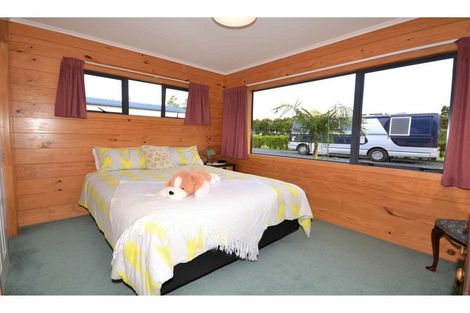 Photo of property in 12 Pa Road, Kerikeri, 0230