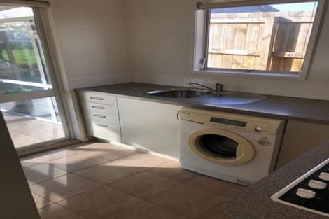 Photo of property in 1/59 Stredwick Drive, Torbay, Auckland, 0630